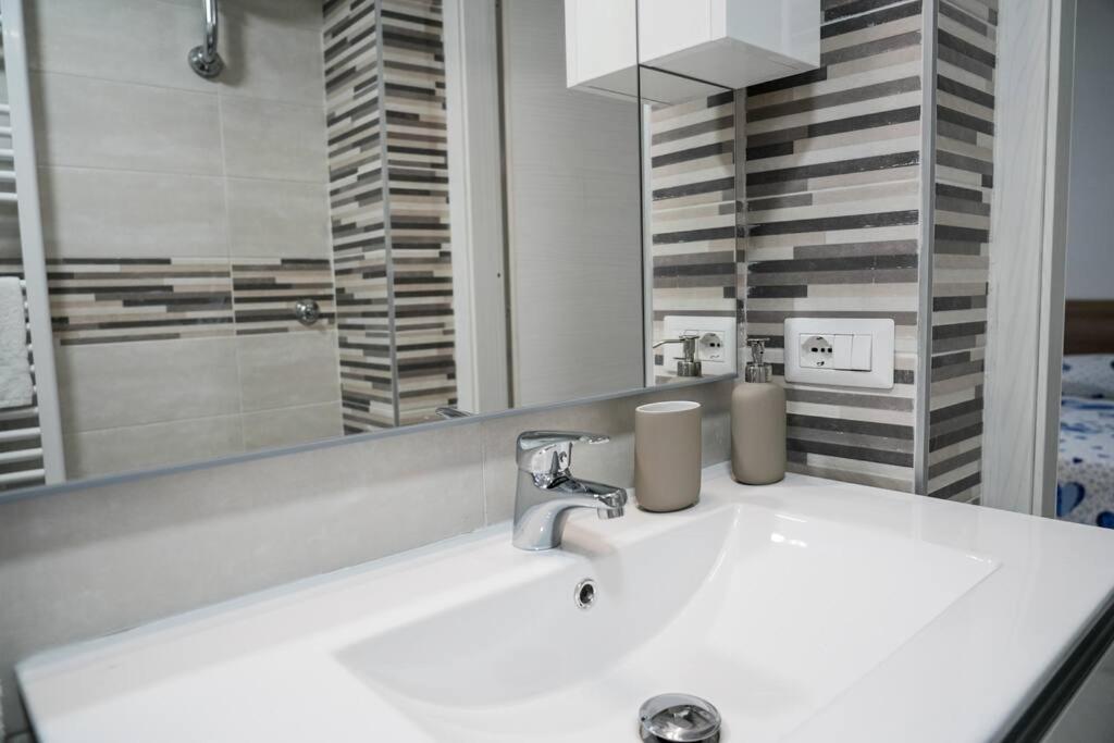 Guest House Marittima Frosinone Esterno foto